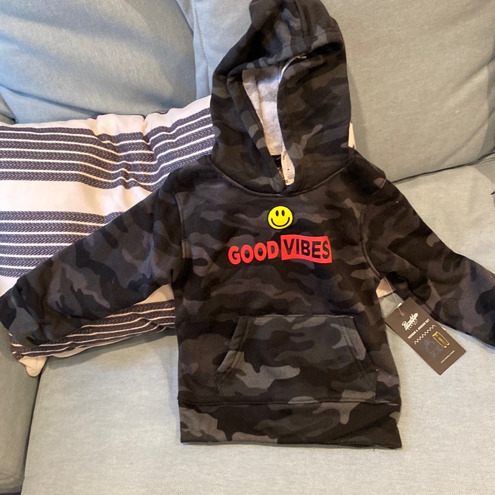 Brooklyn Cloth Good vibes 3T black camo hoodie. New with tags. Never worn.